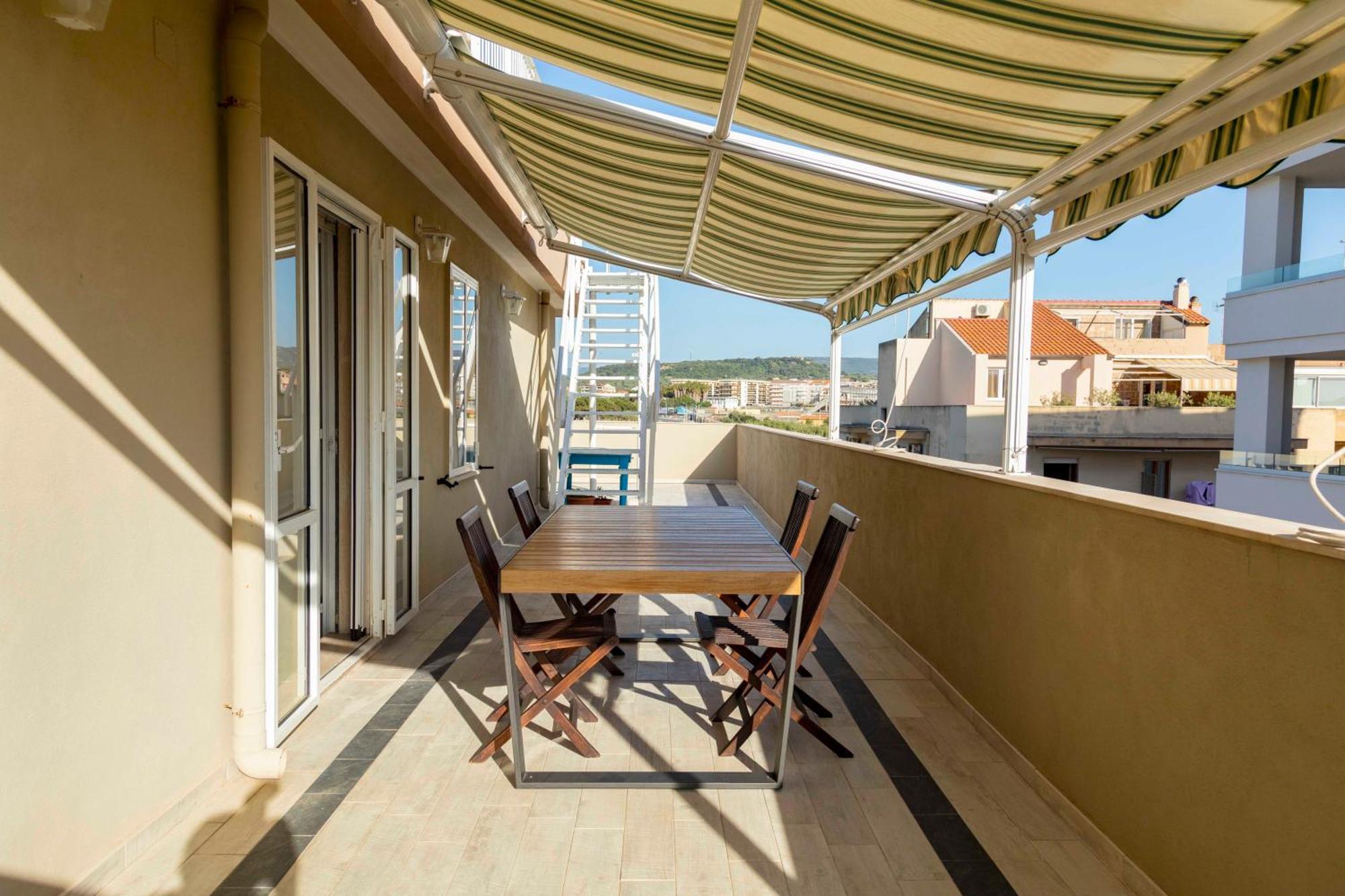 Lovealghero Stanze In Attico Vista Mare Exteriér fotografie